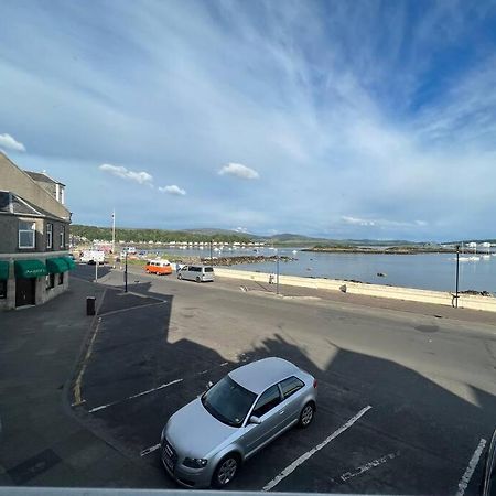 Fantastic 3 Bedroom Holiday Home Millport Buitenkant foto